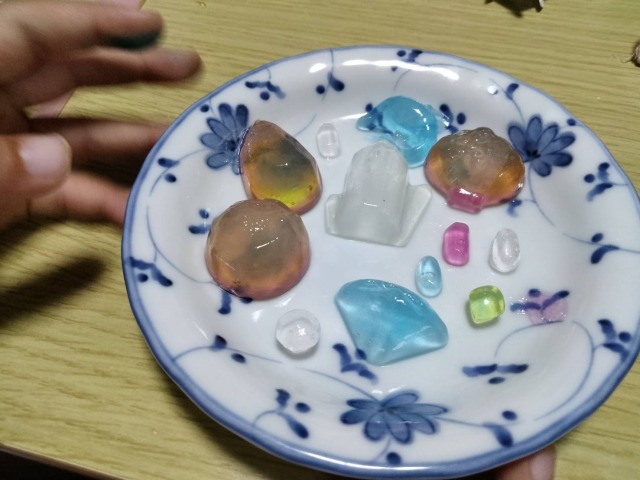 クラシエぷるるん宝石ゼリー