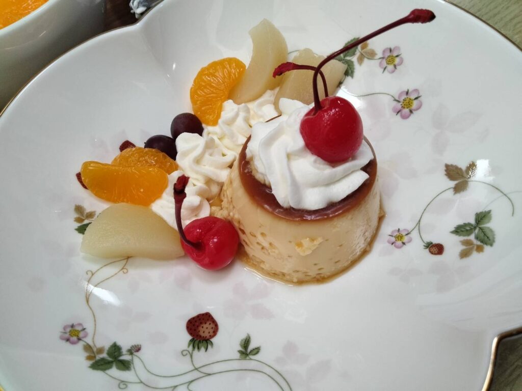 プリンアラモード